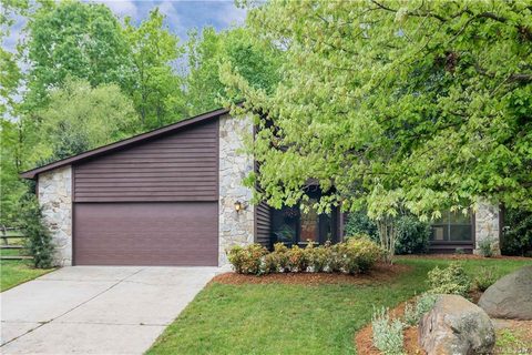 4028 Bon Rea Drive sold home in Cedar Woods, Charlotte, NC