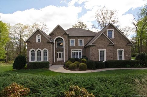 334 Stone Cliff Lane