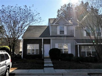 7526 Petrea Lane