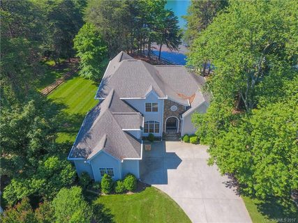 19411 Schooner Drive
