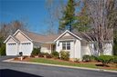 408 Charlestown Drive sold home in Hendersonville, SC
