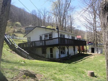 96 Patchens Estate Road sold home in Patchens Mountainside Forest, Waynesville, NC