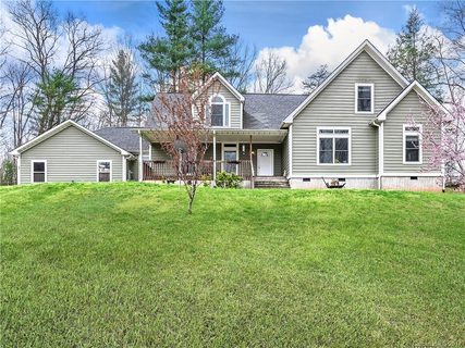 222 Bradford Park sold home in Bradford Park, Clyde, NC