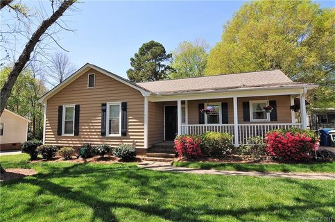 1000 Country Place Drive