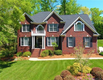 1544 Worthington Crossing
