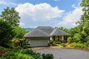 10 Okoboji Drive sold home in Fletcher, SC