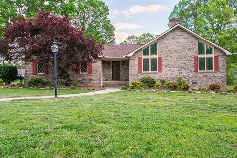 1110 Springhaven Circle sold home in Springhaven, Albemarle, NC