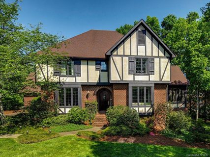 5501 Sunstar Court