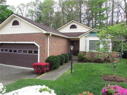 124 W Exeter Court 21