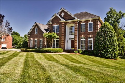 700 Reverdy Court sold home in Melbourne At Bailiwyck, Fort Mill, SC