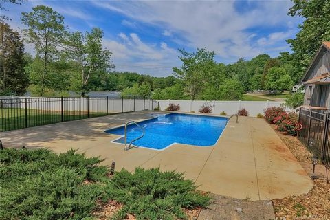 4651 Mccorkle Lane