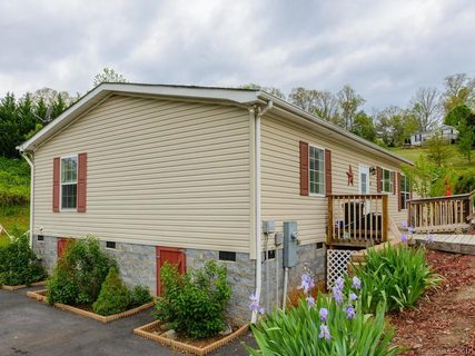 101 Leonards Lane sold manufactured home in Ponders Ridge, Weaverville, NC