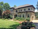 135 Kings Crest Drive sold home in Mooresville, SC