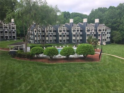2135 Regatta Lane 211