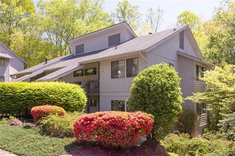 3 Cedarwood Drive A sold condo in Cedarwood, Asheville, NC