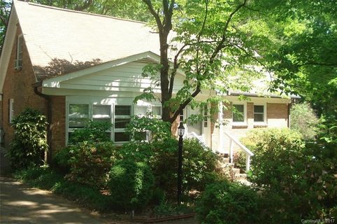320 Vineyard Drive sold home in Orchard Hills, Salisbury, NC