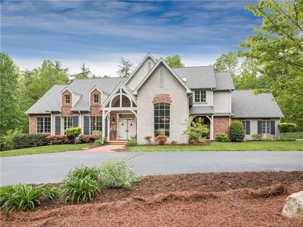 19 Excalibur Court sold home in Trenholm Woods, Hendersonville, NC