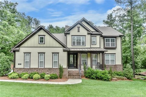 2533 Hamilton Crossings Drive