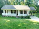 301 Ashebrook Park Road sold home in Dallas, SC