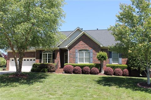 2005 Buckthorn Court
