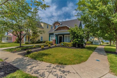 1102 Geraldine Powe Drive