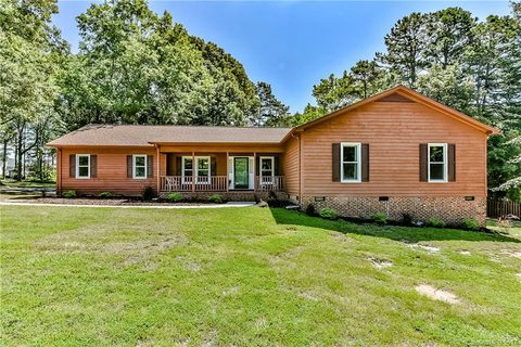 2762 Farmstead Lane 29 sold home in Carowood, Fort Mill, SC