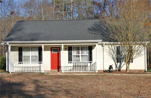 6612 1st Avenue sold home in Green Meadows, Indian Trail, NC