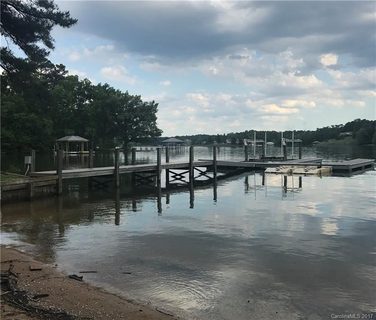5123 Lake Wylie Road 19 & 20 sold home in Tioga Pointe, Clover, SC