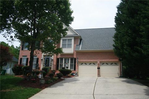 5821 Painted Fern Court