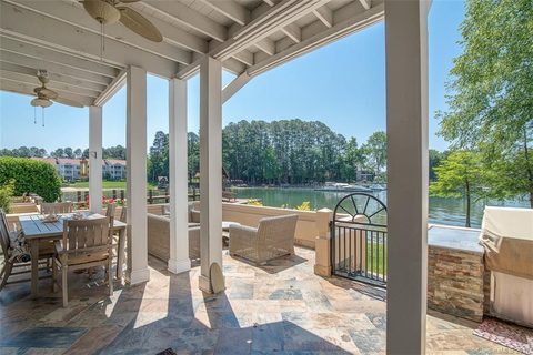 17925 Kings Point Drive G sold home in Kings Point Marina, Cornelius, NC