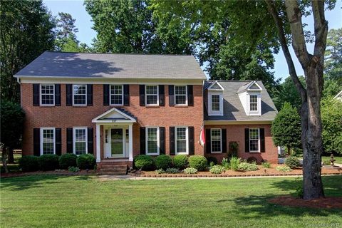 Previously sold for $356,000