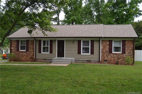 2626 Clover Hill Lane