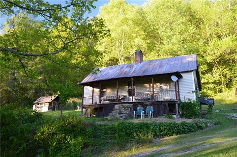 315 Clark Gap Drive sold home in Hoopers Creek, Fletcher, NC