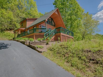 84 Cohassett Drive