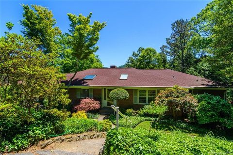 104 Cambridge Road sold home in Lakeview Estates, Asheville, NC