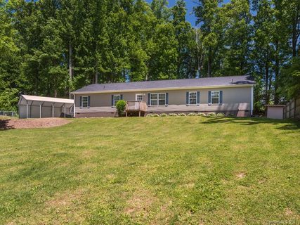 70 Peaceful View Trail sold home in Peaceful View, Hendersonville, NC