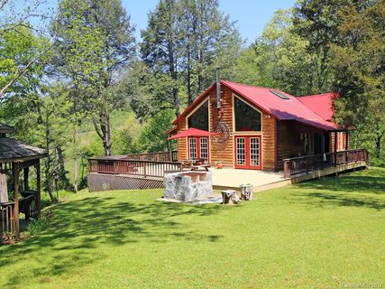 1240 Ferguson Cove Loop