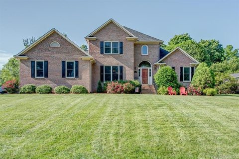 1623 Village Court 19