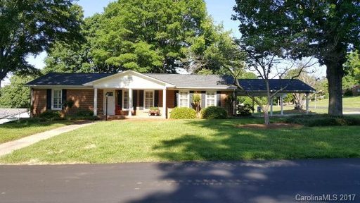 212 Johnston Drive sold home in Woodland Park, Belmont, NC