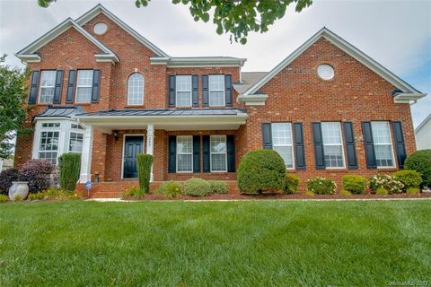 289 Corona Circle
