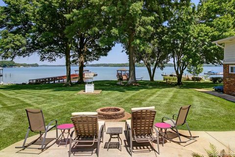 703 Isle Of Pines Road 24