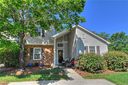 6800 Cabot Circle sold home in Charlotte, SC