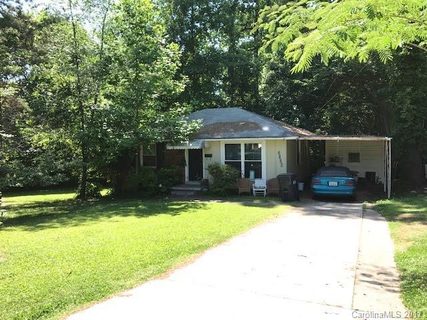 2326 Chipola Drive