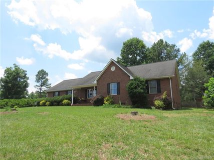 1245 Clinton Court sold home in Eastland Hills, Iron Station, NC