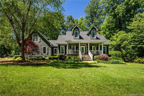 1858 Rain Forest Drive