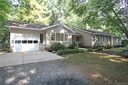 6204 Potter Road sold home in Matthews, SC
