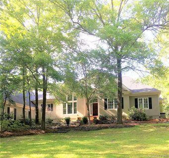 2610 Ski Trail Lane