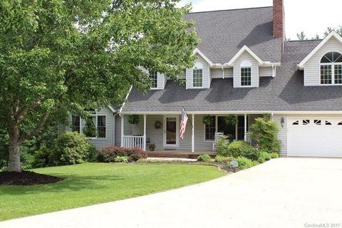 220 Forest Knoll Court