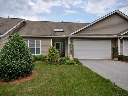 19 Hollow Tree Court sold home in Castle Creek Village, Waynesville, NC