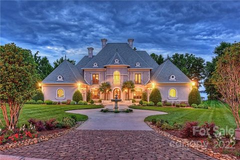 8385 Norman Estates Drive sold home in Norman Estates, Denver, NC